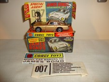 Original CORGI 261 JAMES BOND