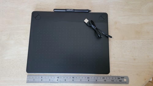 Wacom intuos graphics tablet - graphics,