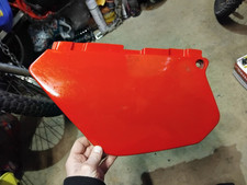 Yamaha Dt125r Side Panel