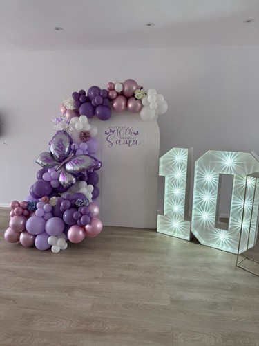 4ft light letter number - up, letter/