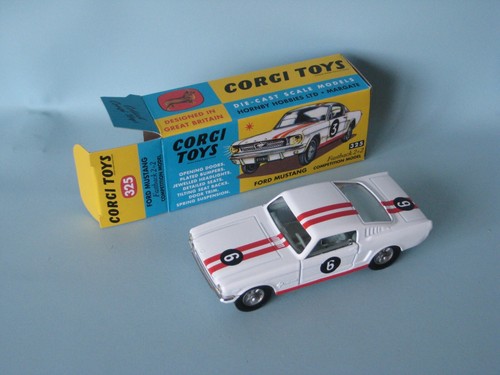 Corgi toys 325 ford - ford, mustang