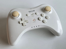 Nintendo Wii U PRO Controller