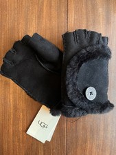 BNWT UGG BAILEY FRILL BLACK