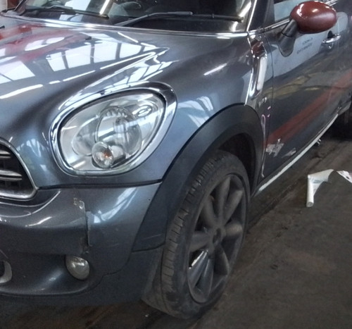 Front wing mini countryman - front,
