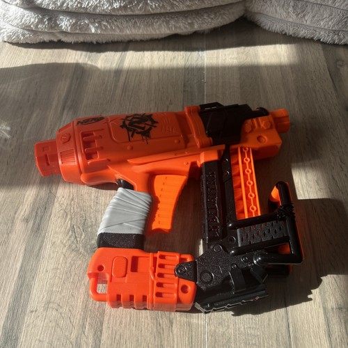 Nerf strike elite zombie - n,