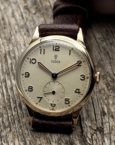 Tudor solid 9ct gold - , mens