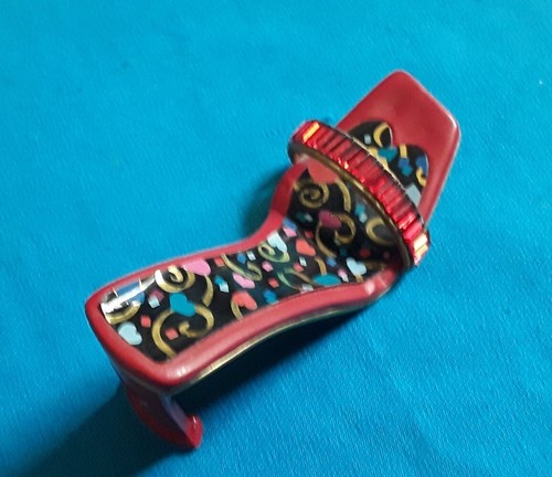 Just the right shoe heart - just, and