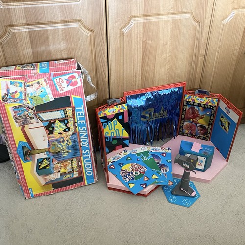 Vintage pedigree sindy dolls - sindy,