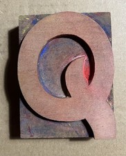 Letterpress  Q  9 X7 X2 Cm