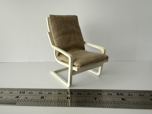 Scale dolls house - 1:12,