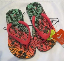 Youth NIKE SolarSoft Squeeze