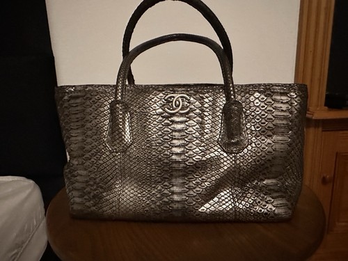 Chanel metallic python skin - python,