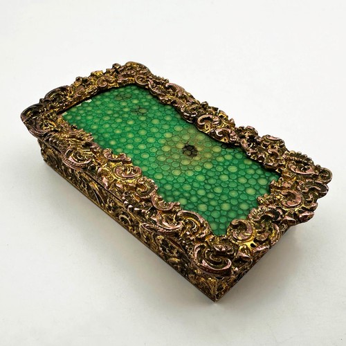 Antique snuff box copper gilt - snuff,