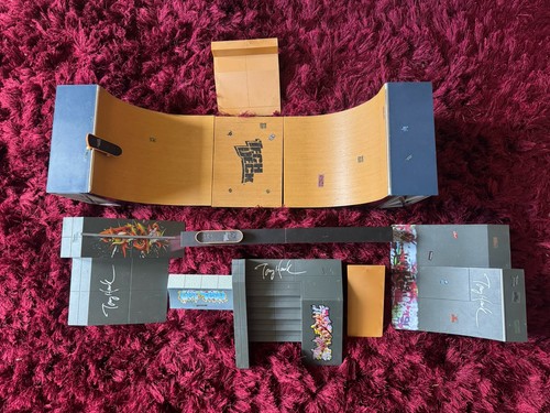 Tech deck tony hawk ramp - hawk,