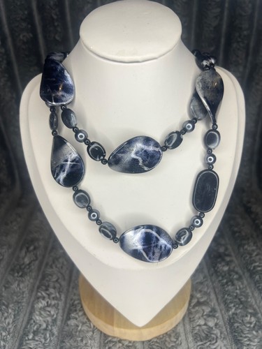 Unknown necklace