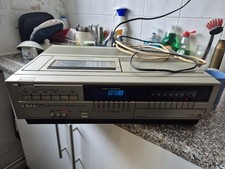 Sanyo VTC 5150  Betacord Video Cassette Recorder Player . tested to power up