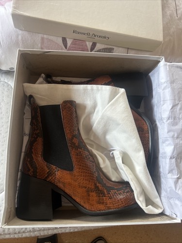 Russell bromley boots size - bromley,