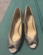 Ladies Peep Toe Silver Shoes