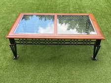Coffee table - Brand new -