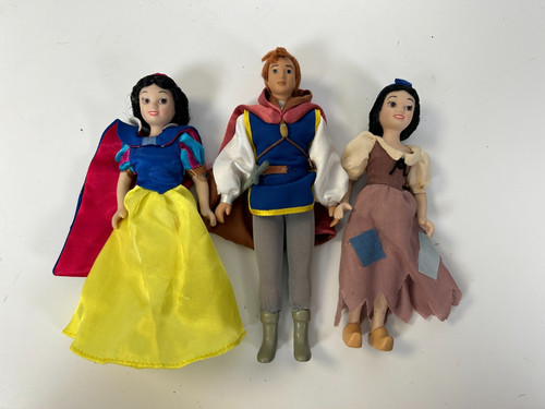 Rare snow white dolls - dolls, x3