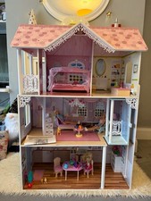 Children’s Dolls House in