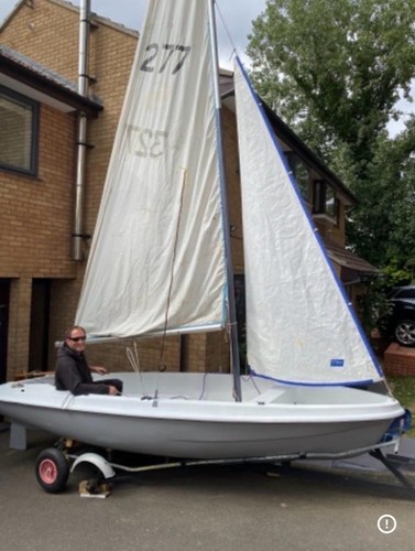 Skpper sailing dinghy - sailing,