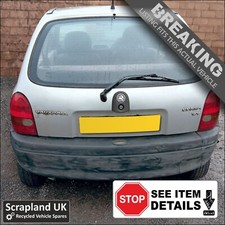 VAUXHALL CORSA B Facelift 1997-2000 1.0 12v Envoy Petrol 2-Door Silver Fuses x4