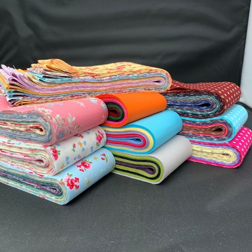 100 jelly roll strips - roll, mixed