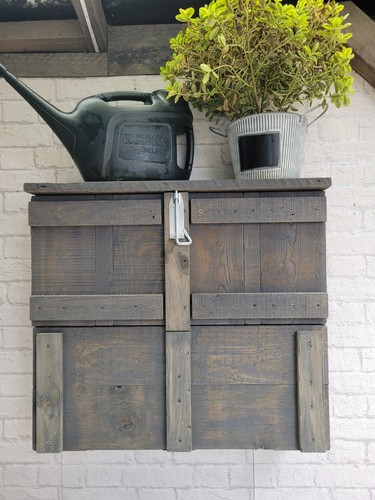 Wall mounted folding garden - wall,
