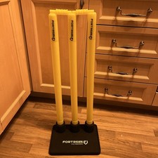 Senior Cricket stumps Rubber
