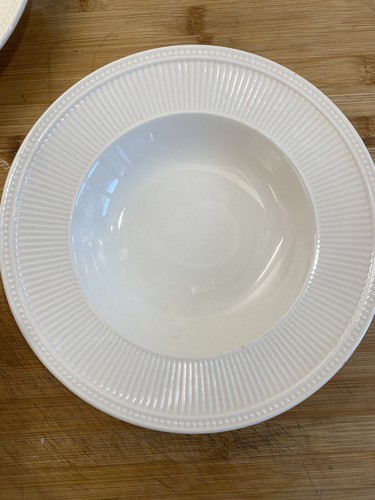 Wedgwood windsor rimmed - x,