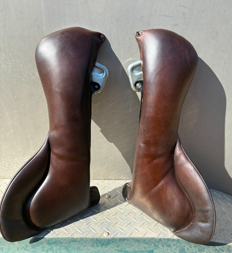 Wow saddle competitor panels - saddle,