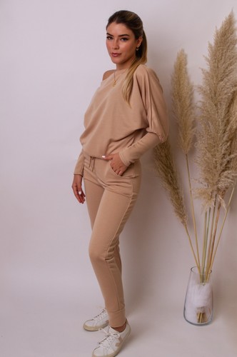 Womens camel jogging bottom - jogging,