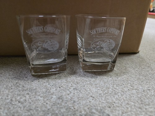 Southern comfort glasses - x,