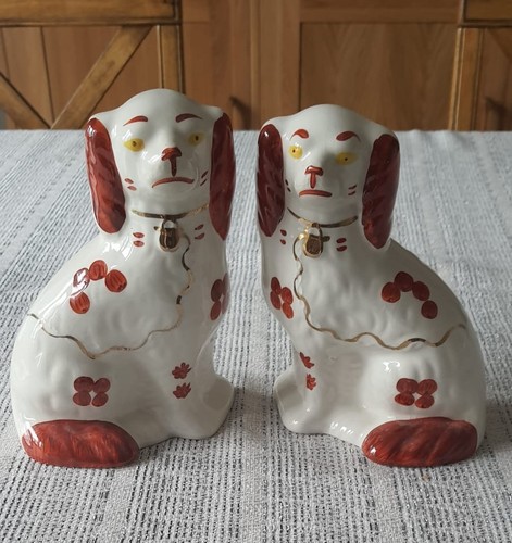 Pair staffordshire mantle - pair,