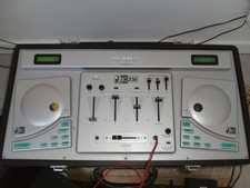 DJ Twin CD player. has