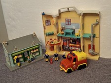 Fireman Sam Rescue Centre + Dilys Shop + Venus Vehicle + 6 Figures