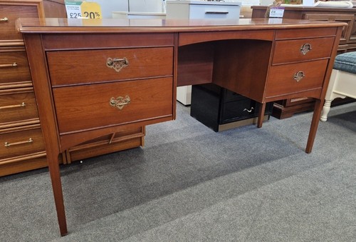 Stag dressing table with - stag, 4