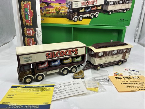 Corgi showmans leyland - showmans,