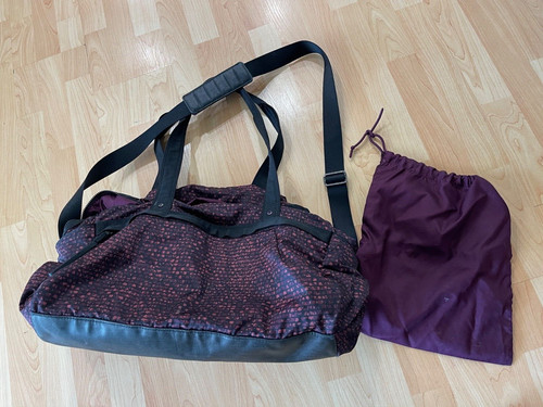Lululemon run duffel gym - lululemon,