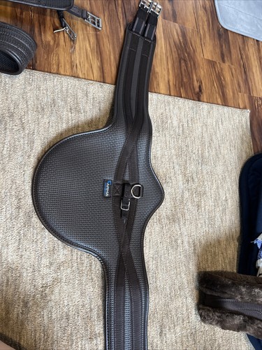 Shires arma stud - arma, girth