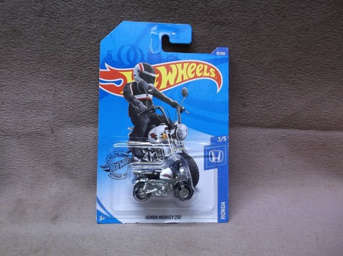 Hot wheels 2020 - #10, white