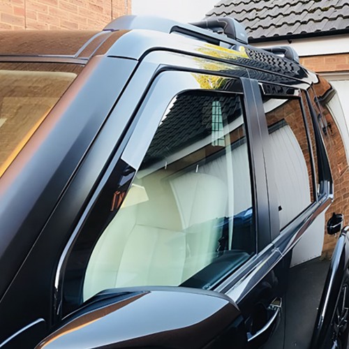 For land rover discovery mk3 - rover,