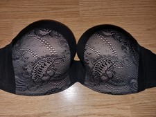 Gorgeous Black WONDERBRA magic