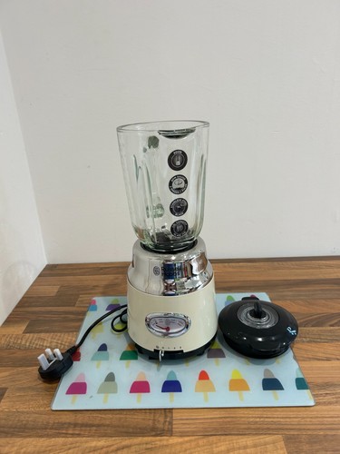 Russell hobbs retro - retro, jug