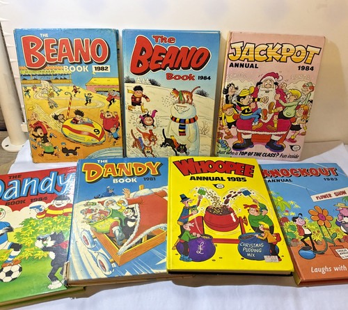 Vintage comic annual - vintage, lot
