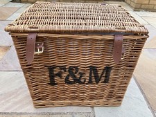 Fortnum and Mason ( F&M)