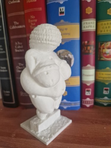 Venus willendorf iconic - of,