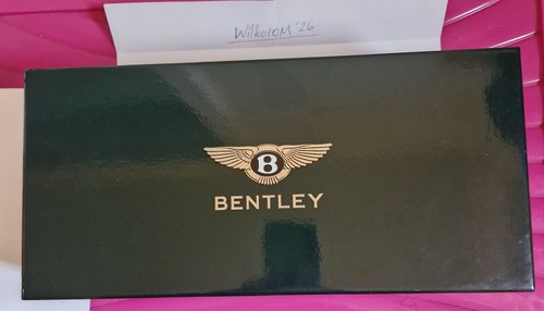 Minichamps bentley - 1/18,