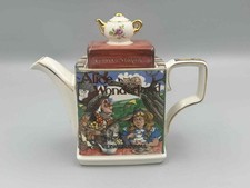 Sadler Classic Stories Alice in Wonderland Teapot